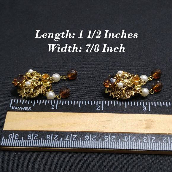 Western Germany Topaz Filigree Clip Earrings, Faux Pearls, 1950s Vintage Jewelry - Picture 8 of 10